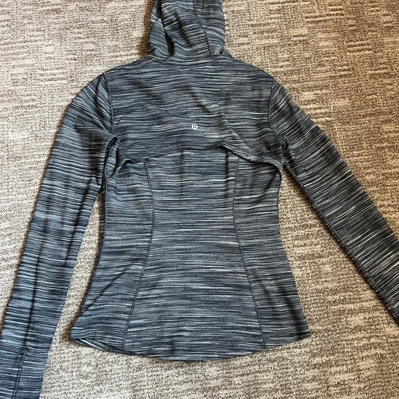 Lululemon Define Jacket - Picture 4 of 9